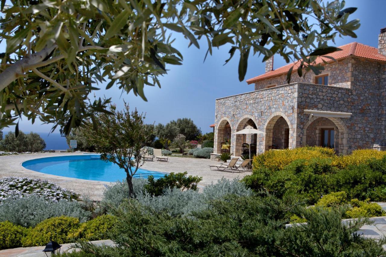 Pegasus Resort 3 *