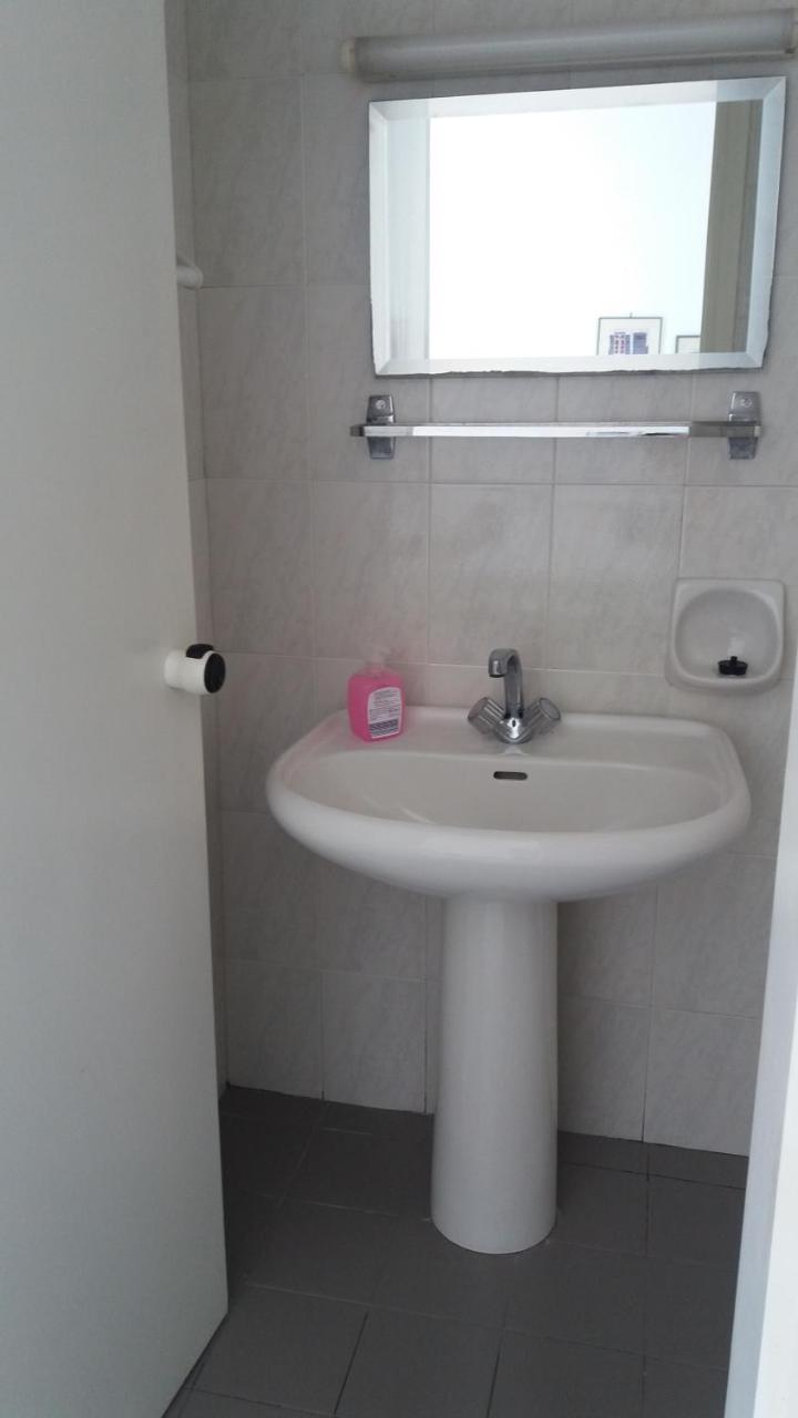 Astra Apartments Hotel 2 *