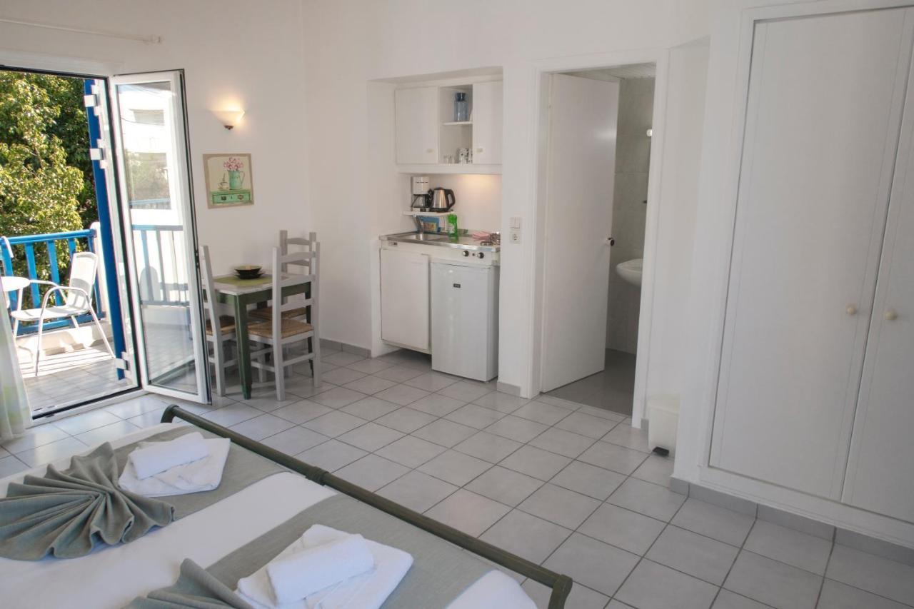 Astra Apartments Hotel 2 *