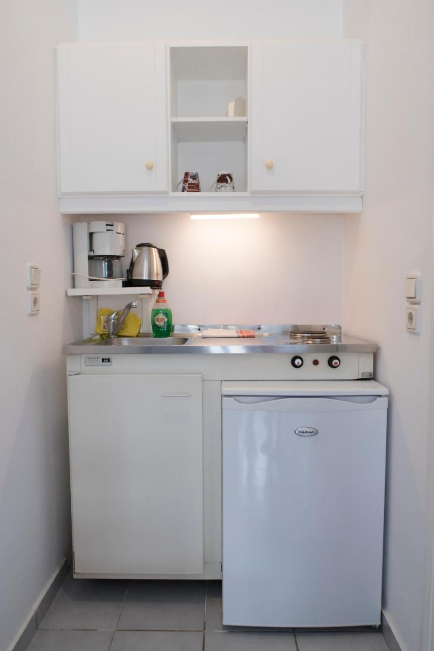 Astra Apartments Hotel 2 *