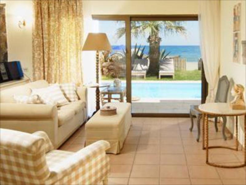 Aquila Rithymna Beach