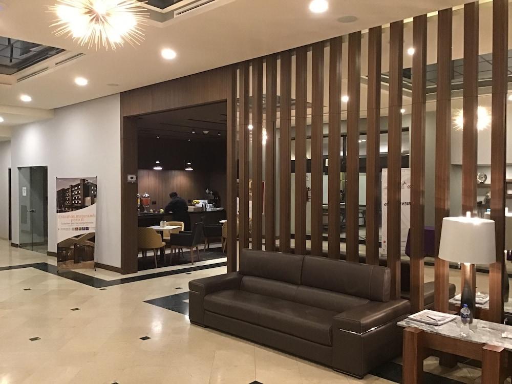 Quality Inn Chihuahua San Francisco em Chihuahua-region