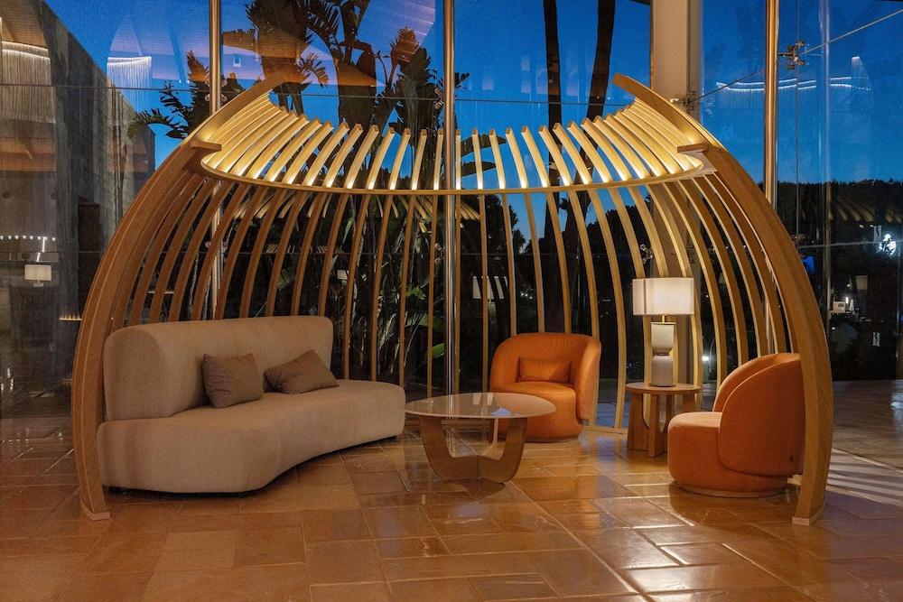Hipotels Barrosa Palace in Chiclana-de-la-frontera