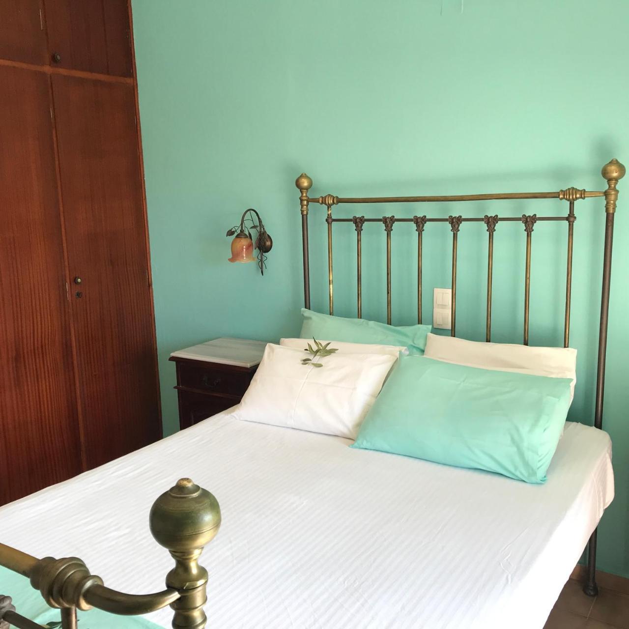Reggis Apartments 