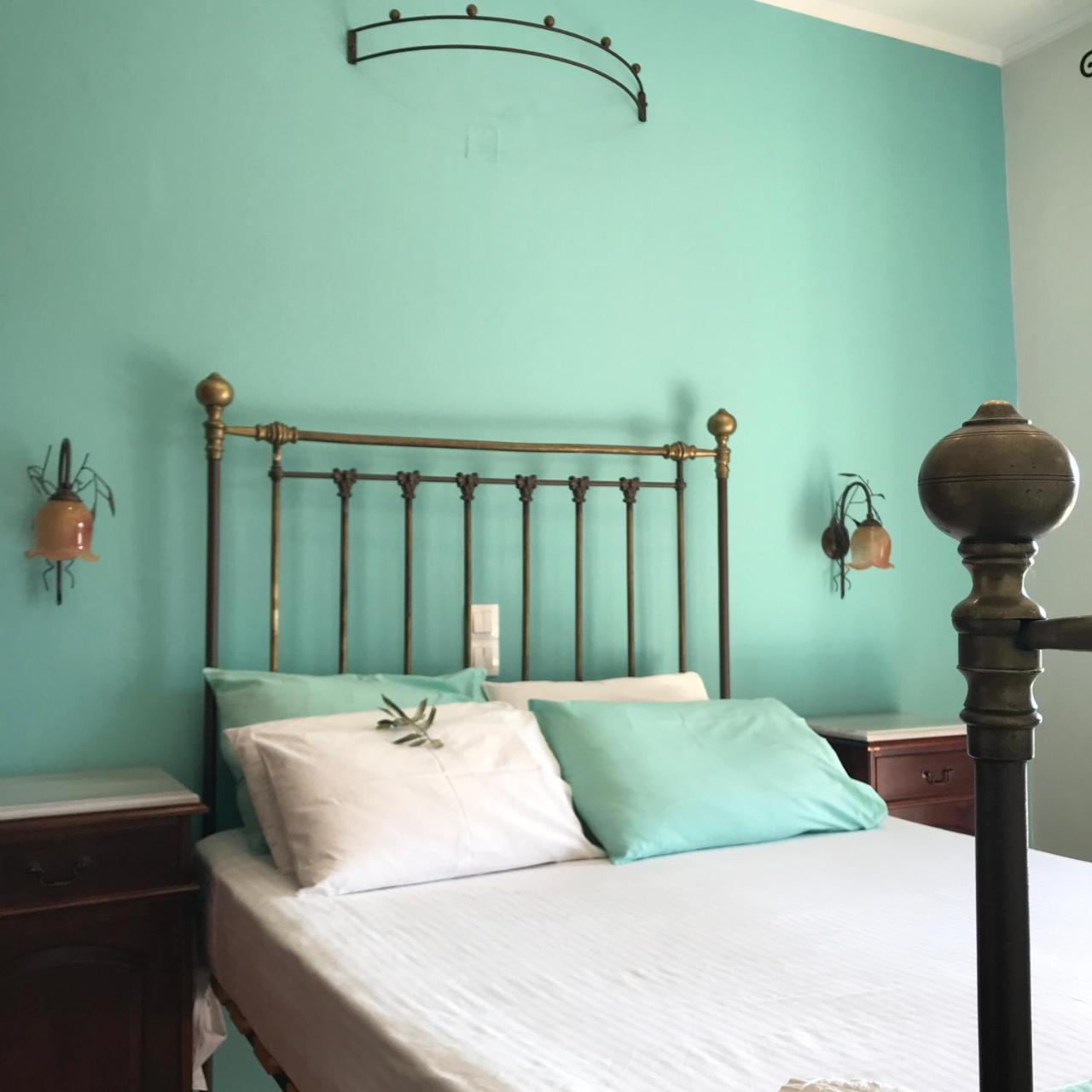 Reggis Apartments 