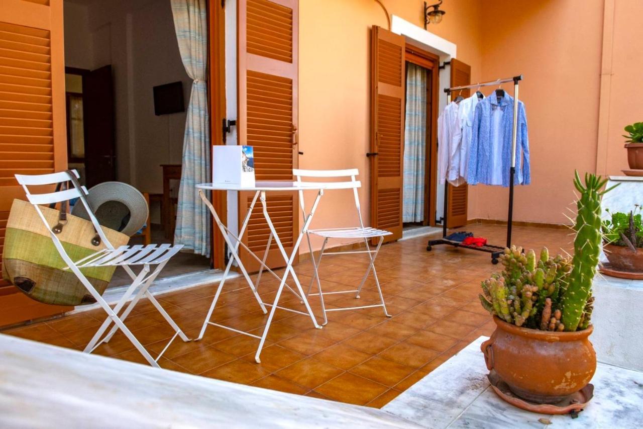 Reggis Apartments 