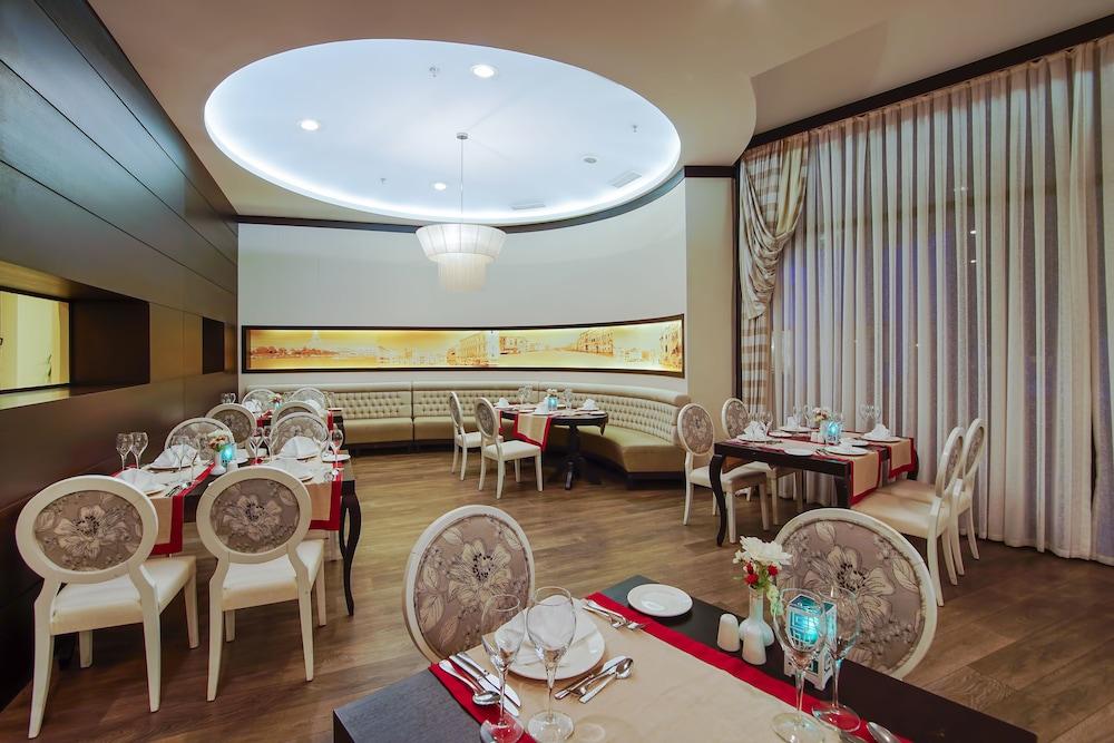 Limak Atlantis de Luxe Hotel & Resort