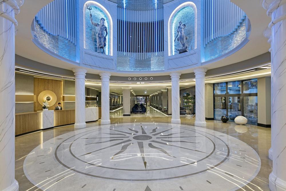 Limak Atlantis de Luxe Hotel & Resort