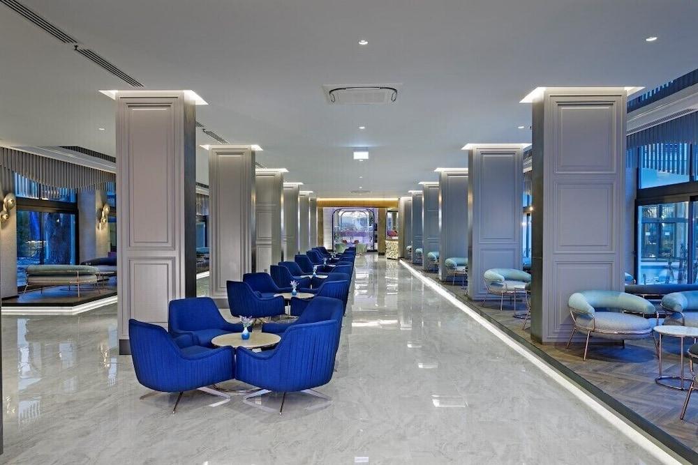 Limak Atlantis de Luxe Hotel & Resort