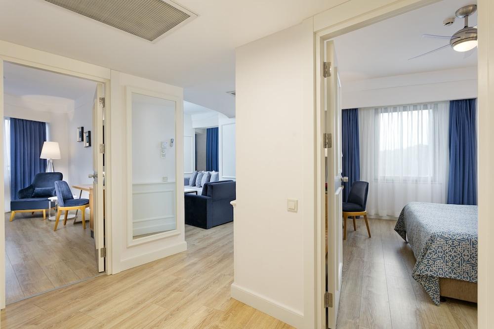 Limak Atlantis de Luxe Hotel & Resort