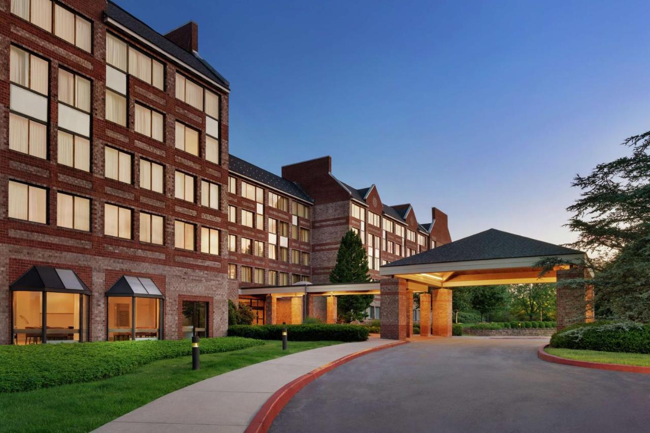 Embassy Suites by Hilton Philadelphia Valley Forge em Chesterbrook