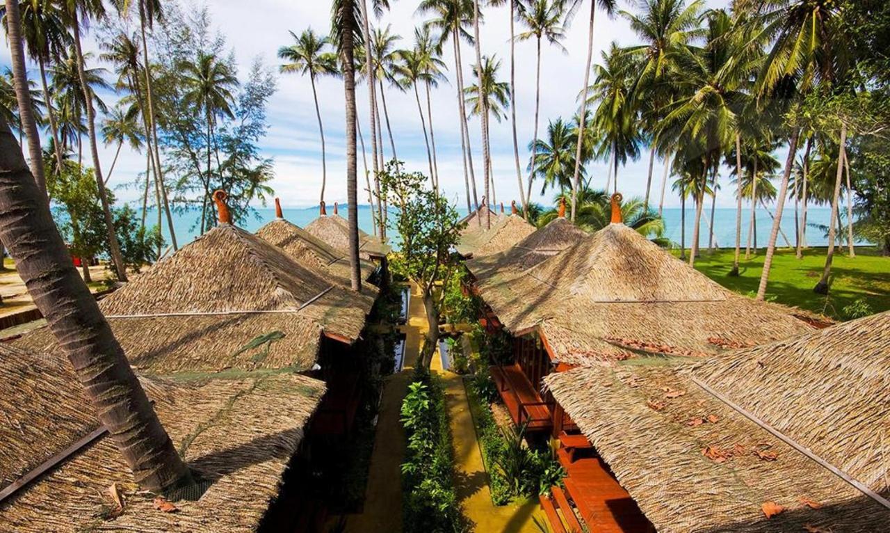 Lipa Bay Resort à Na-thon
