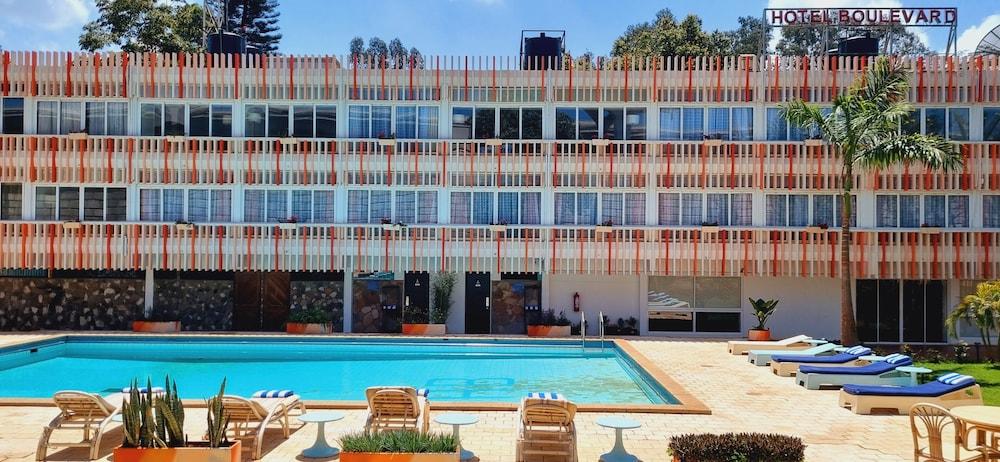 Sentrim Boulevard Hotel