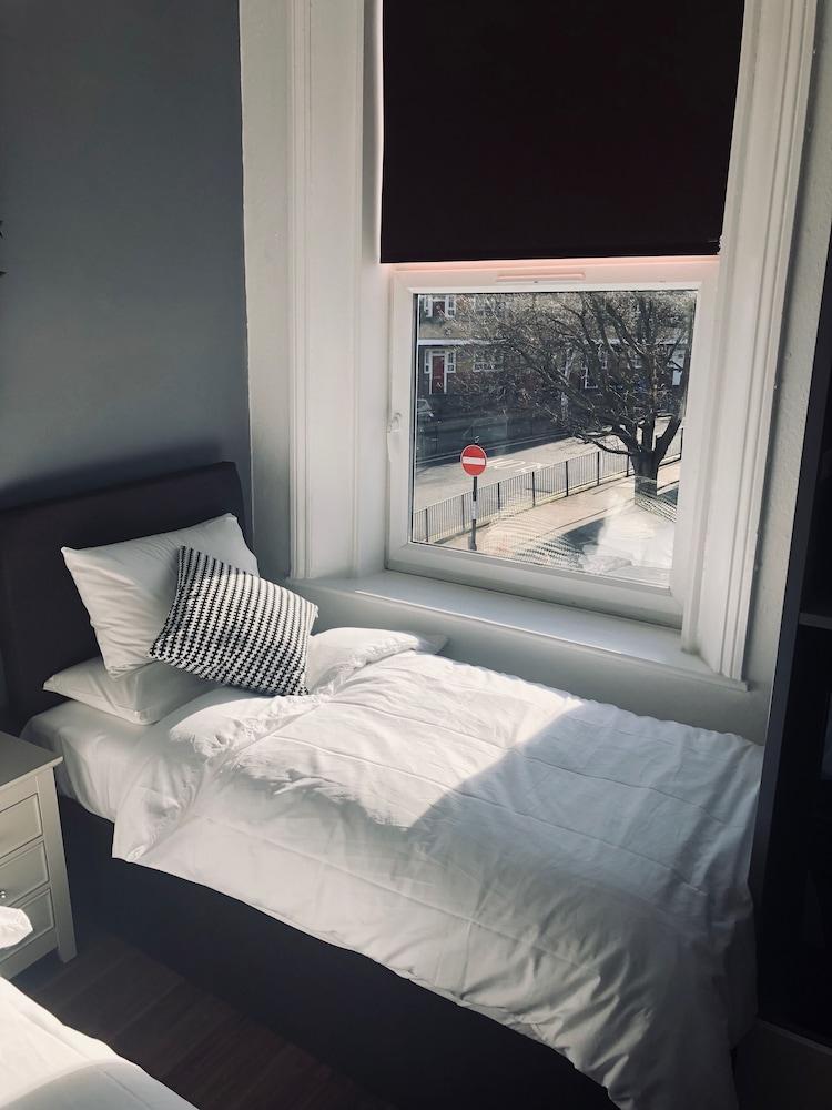 Book A Bed Hostel (adults Only)