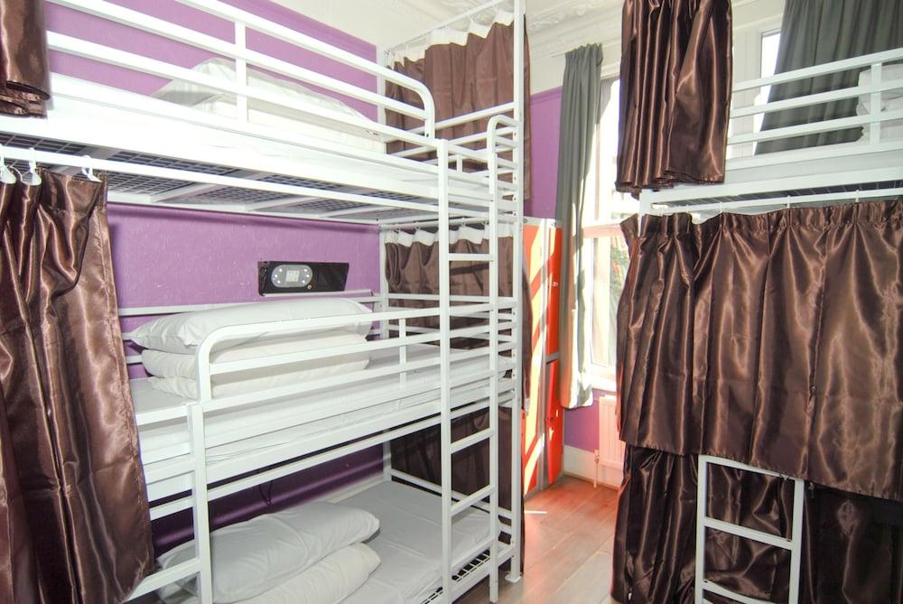 Book A Bed Hostel (adults Only)