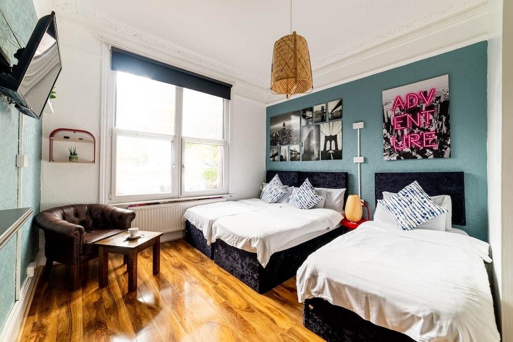 Book A Bed Hostel (adults Only)