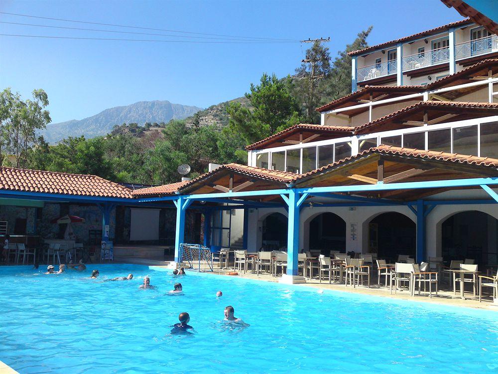 Eden Rock Hotel 3 *