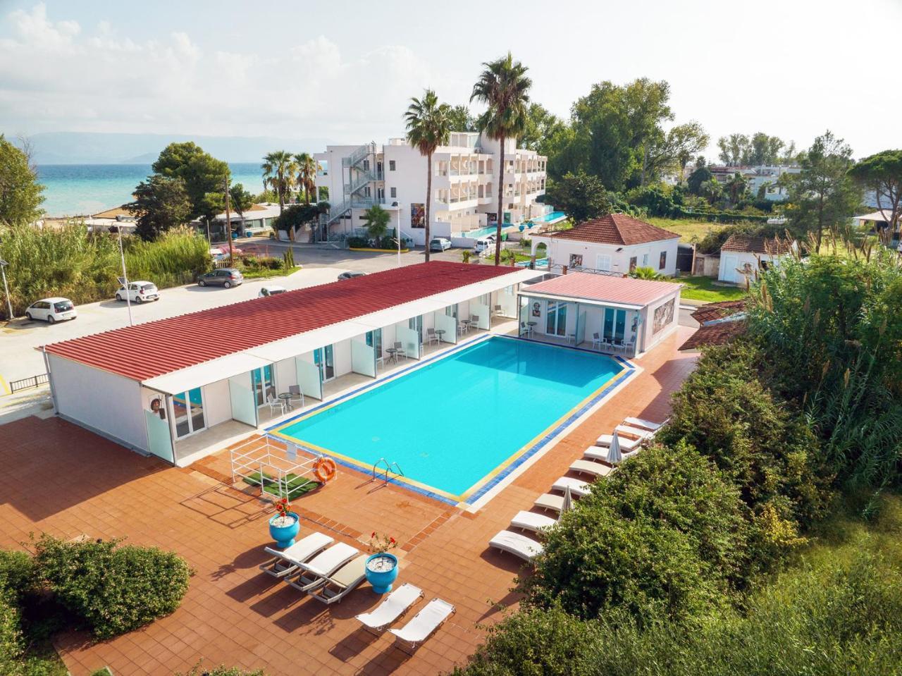 Cavomarina Beach Hotel (adults Only)
