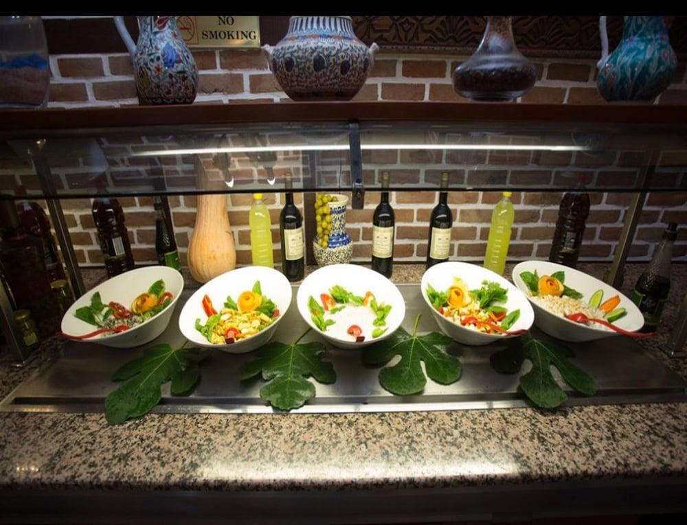 Kleopatra Fatih Hotel