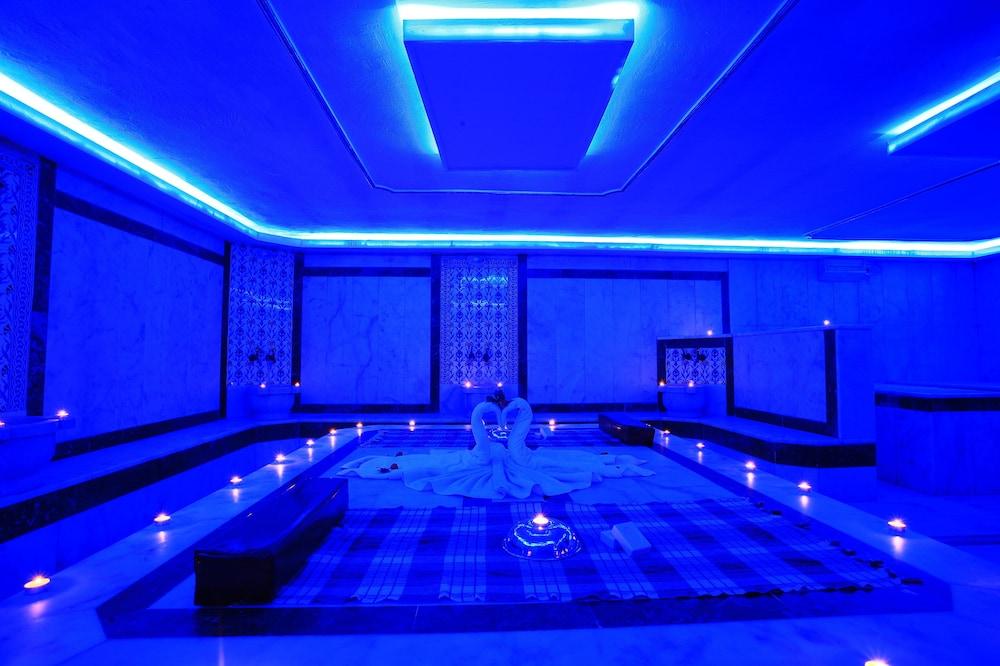 Kleopatra Fatih Hotel