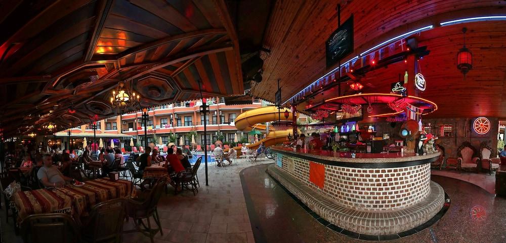 Kleopatra Fatih Hotel