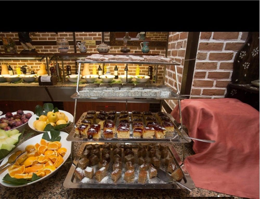 Kleopatra Fatih Hotel