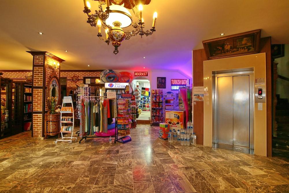 Kleopatra Fatih Hotel