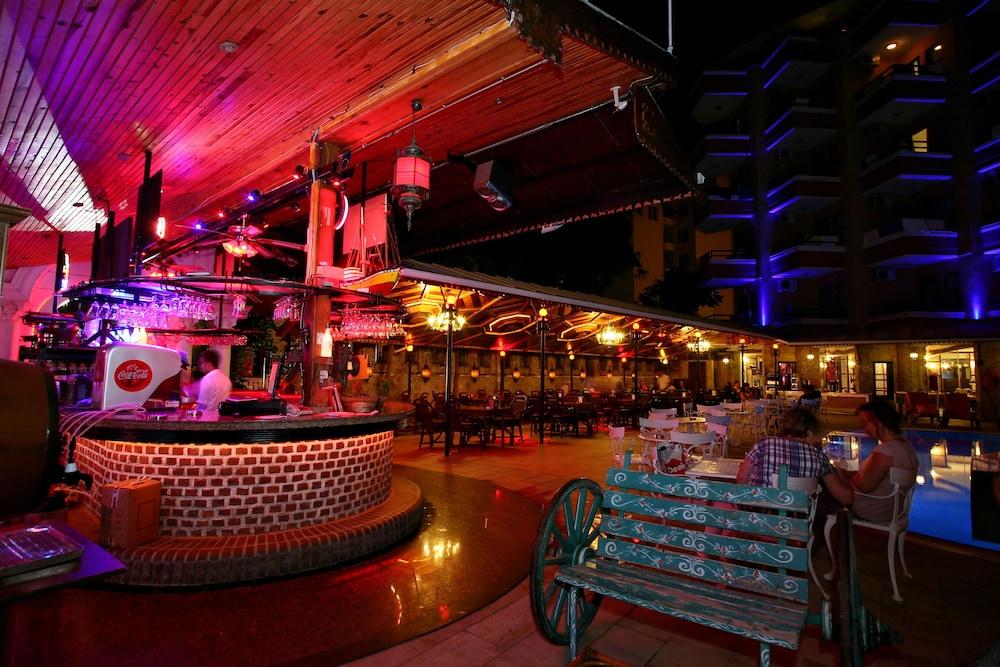 Kleopatra Fatih Hotel