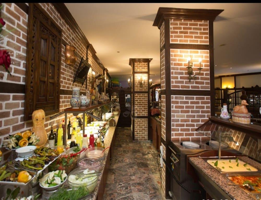 Kleopatra Fatih Hotel