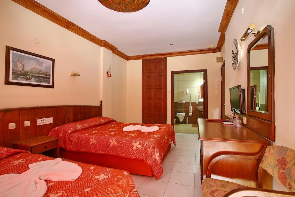 Kleopatra Fatih Hotel