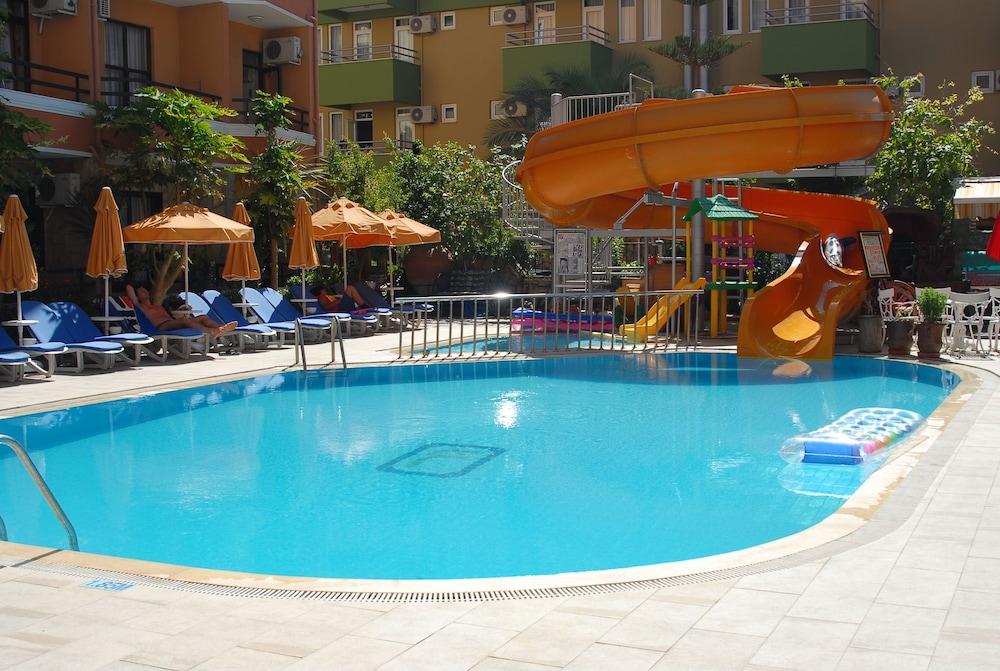 Kleopatra Fatih Hotel