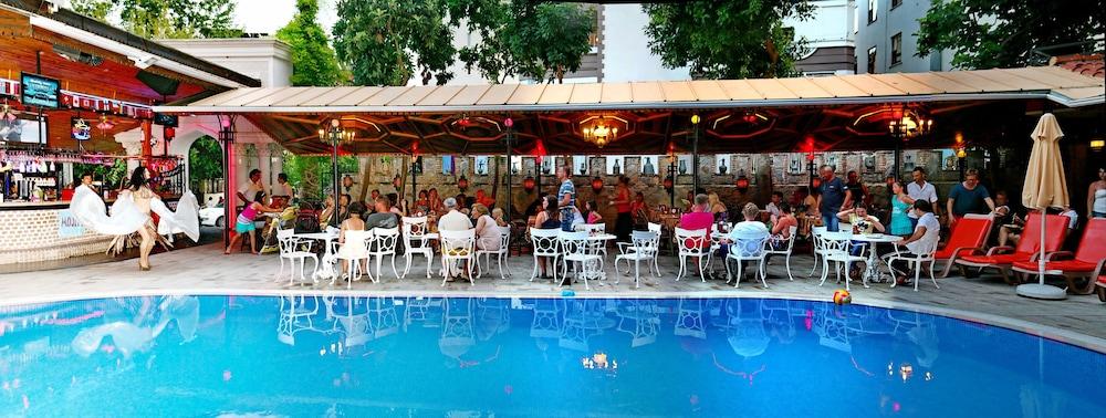 Kleopatra Fatih Hotel