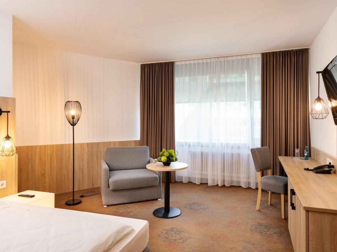 Plaza Hotel & Living Frankfurt in Frankfurt