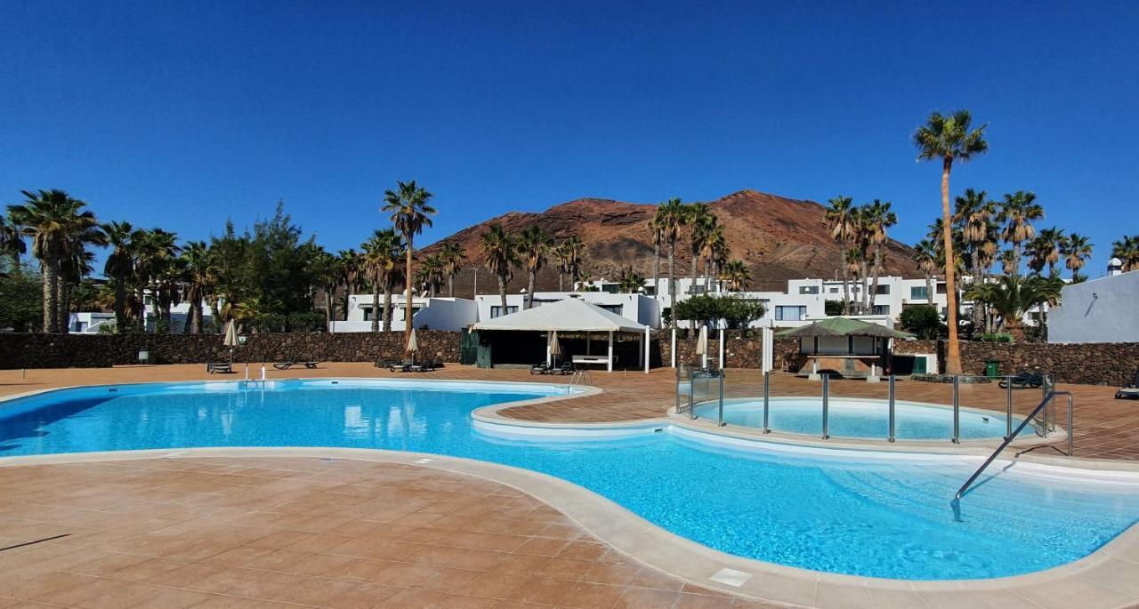 Palmeras Garden in Playa-blanca