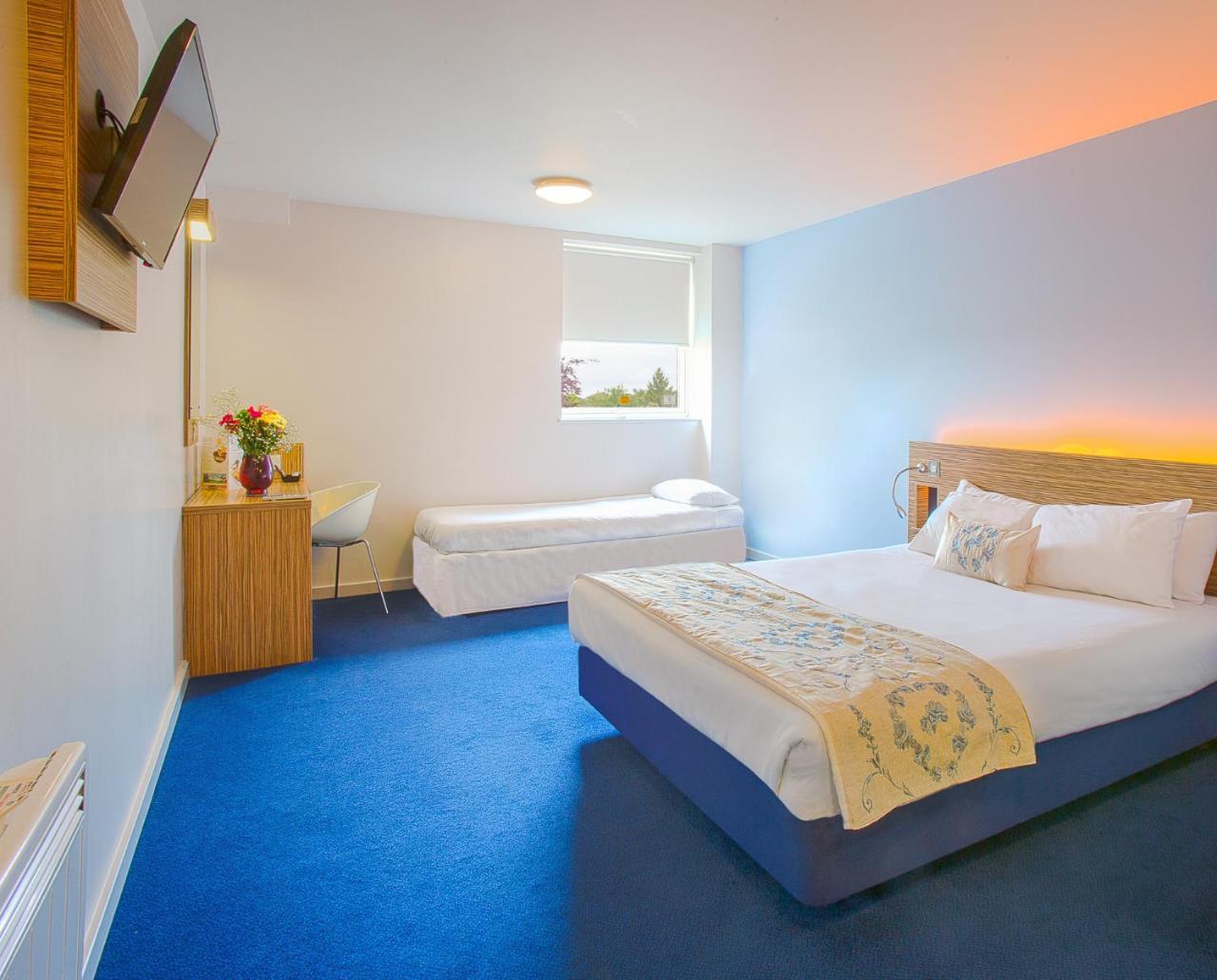 Redwings Lodge Wolverhampton in Wolverhampton