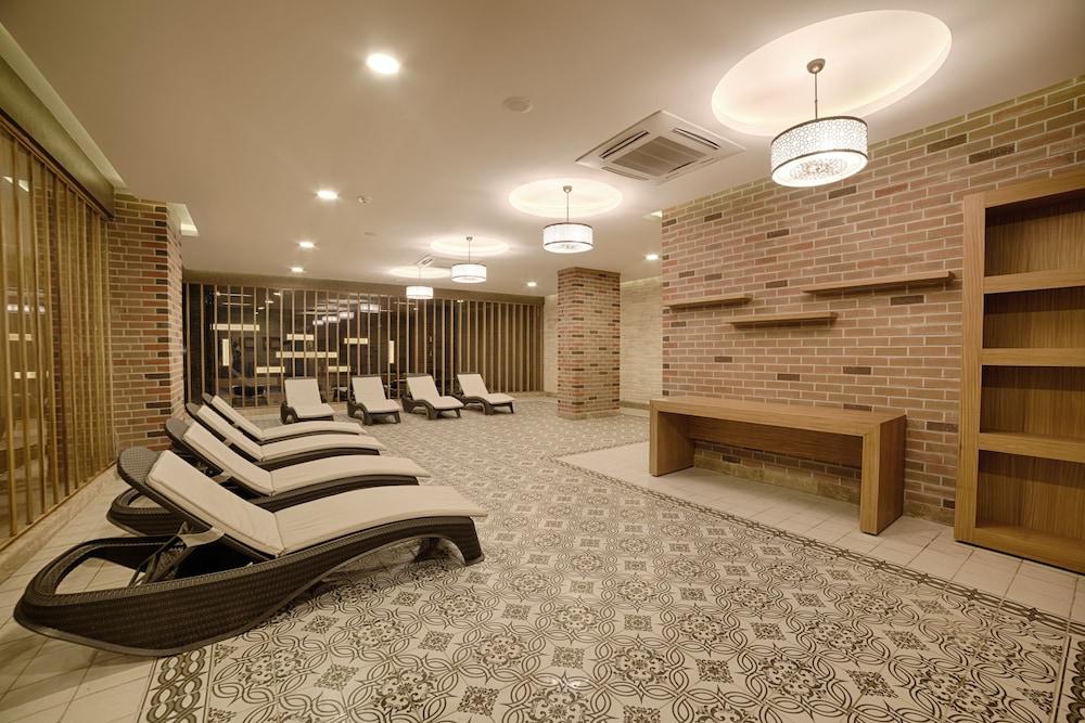 CLUB SUN HEAVEN FAMILY & SPA