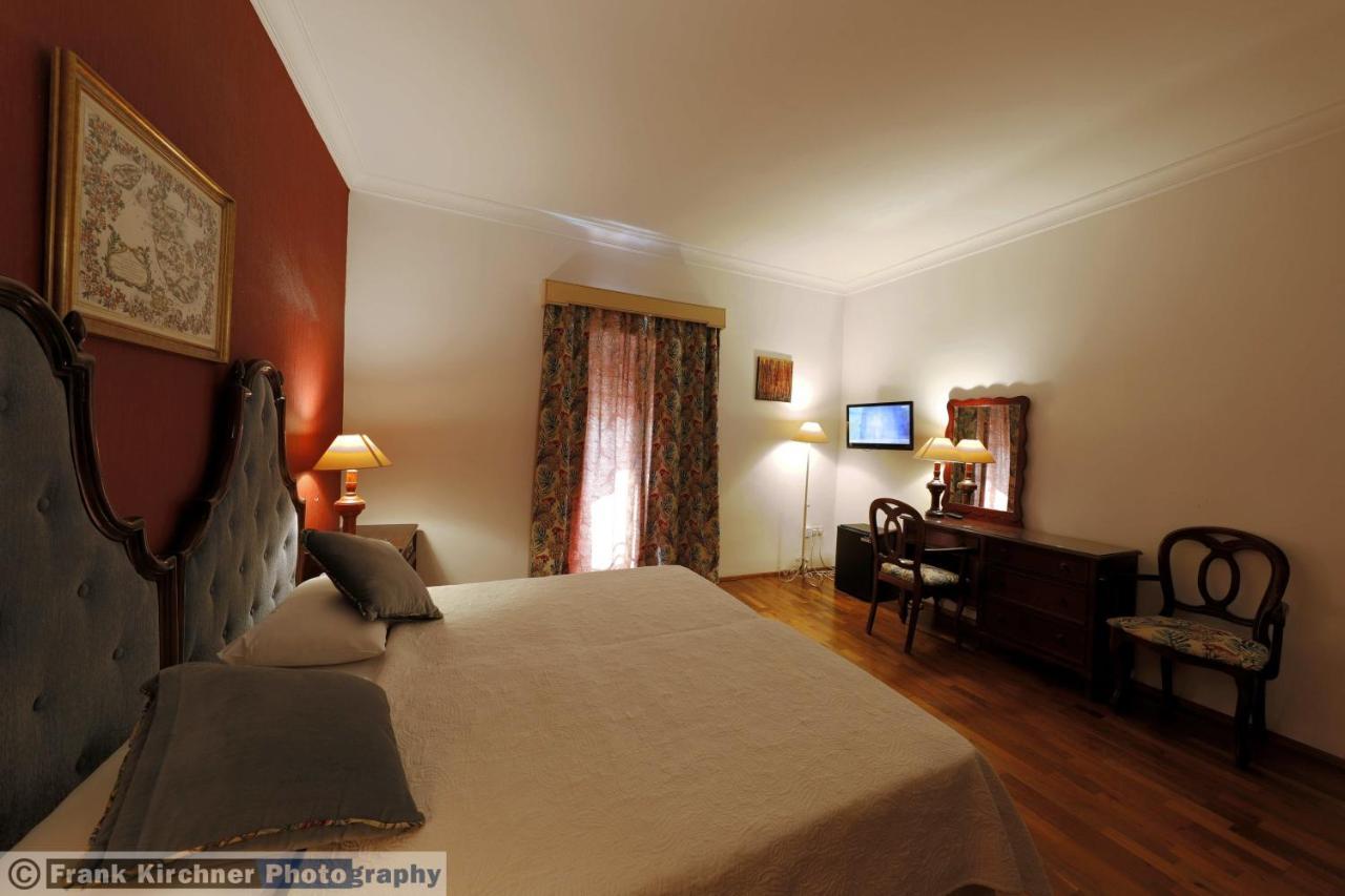 Hotel Castille