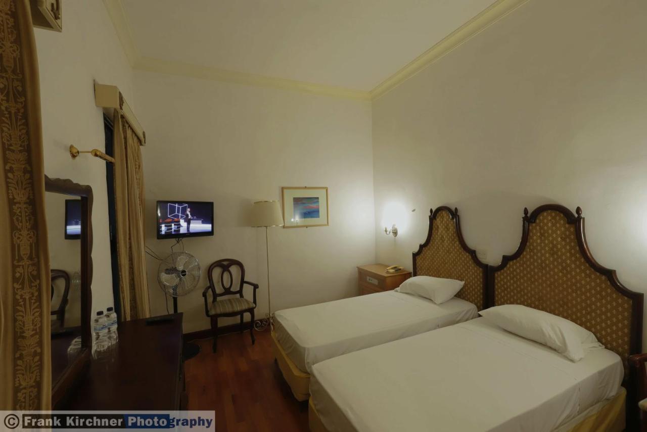 Hotel Castille