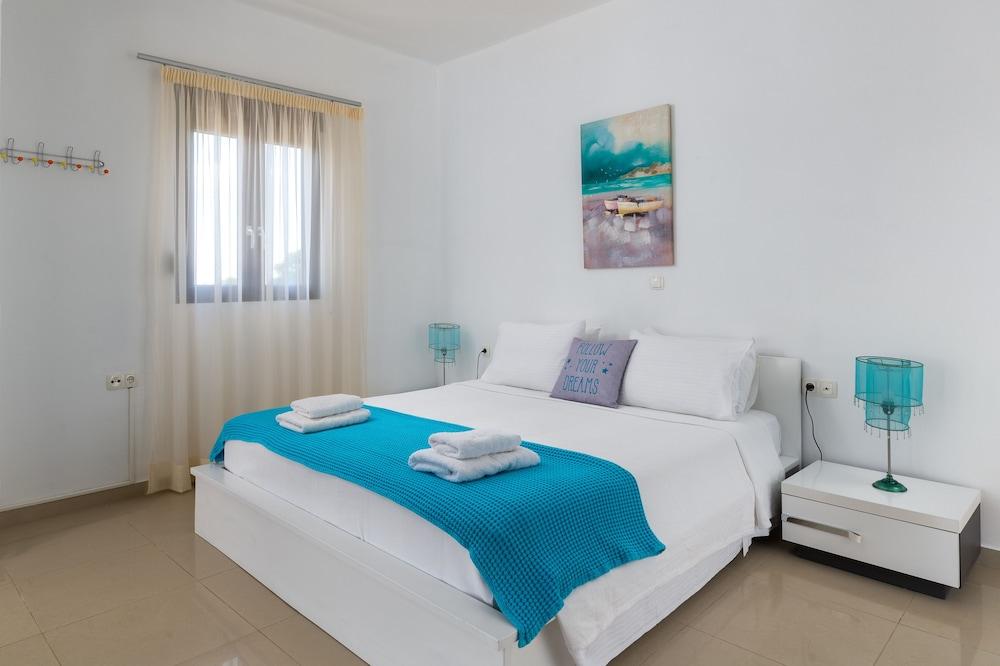 Pefkos Hillside Villas 