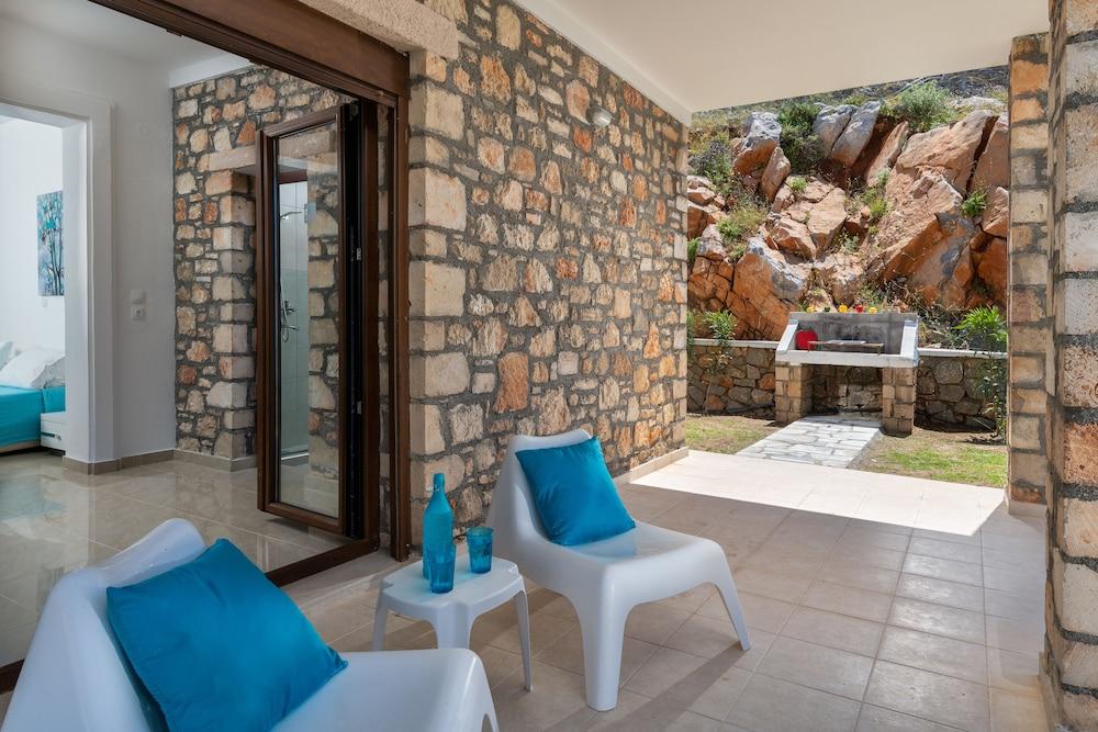 Pefkos Hillside Villas 
