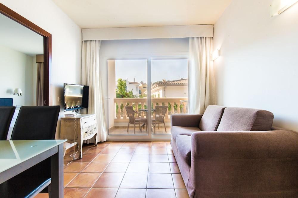 La Pergola Aparthotel