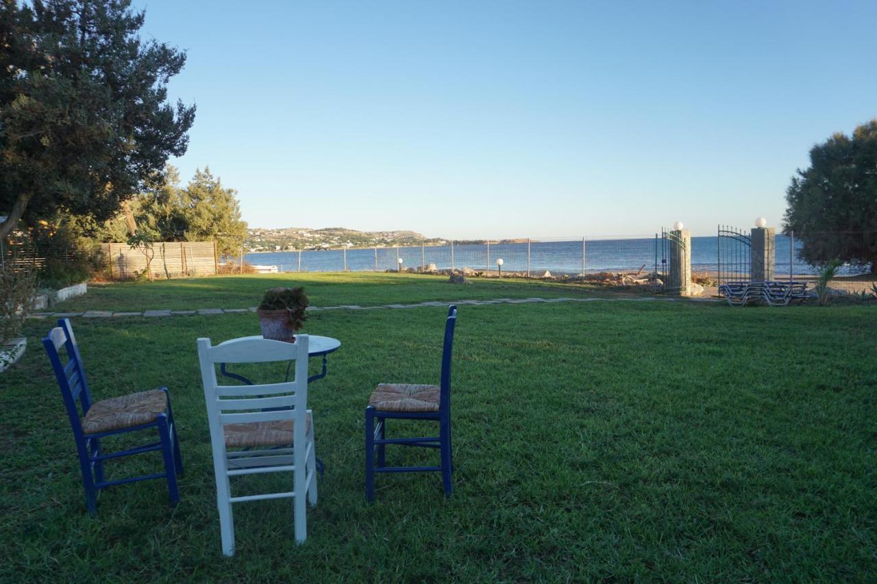 Nicholas Beach Studios 2 *