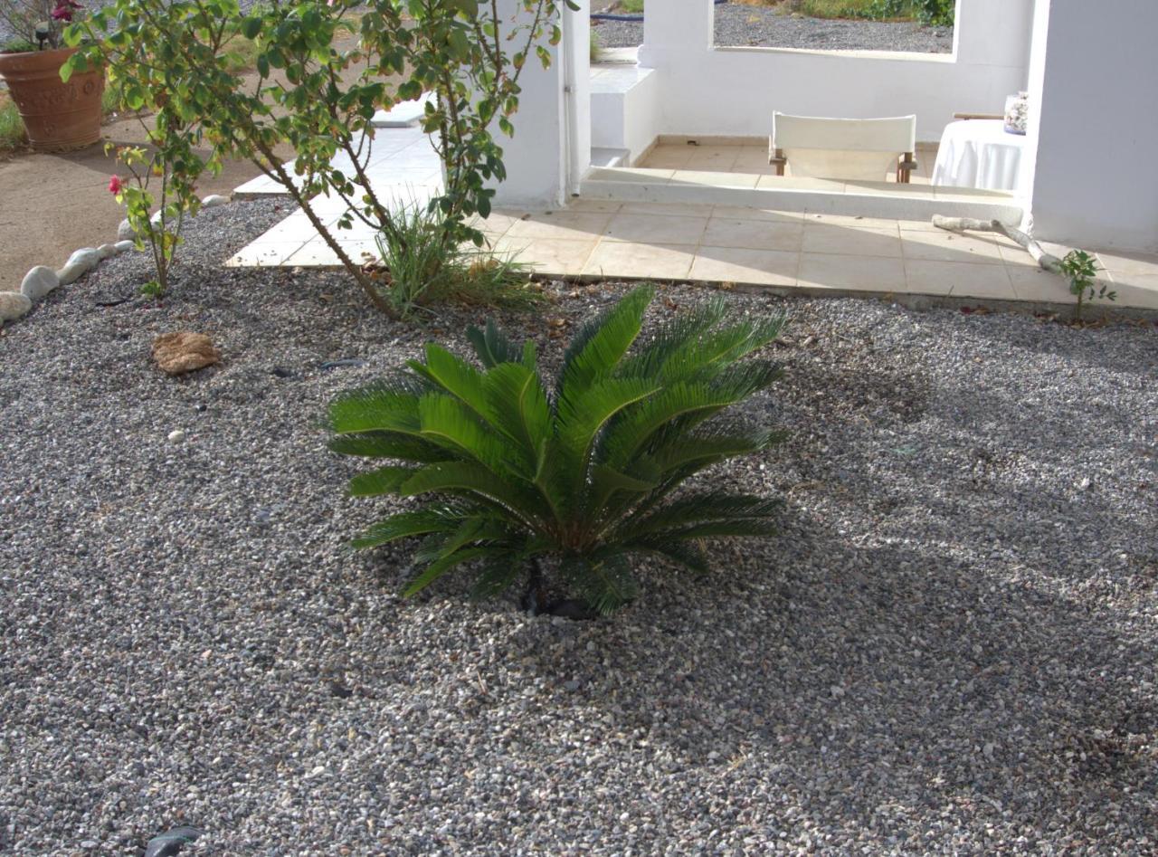 Nicholas Beach Studios 2 *