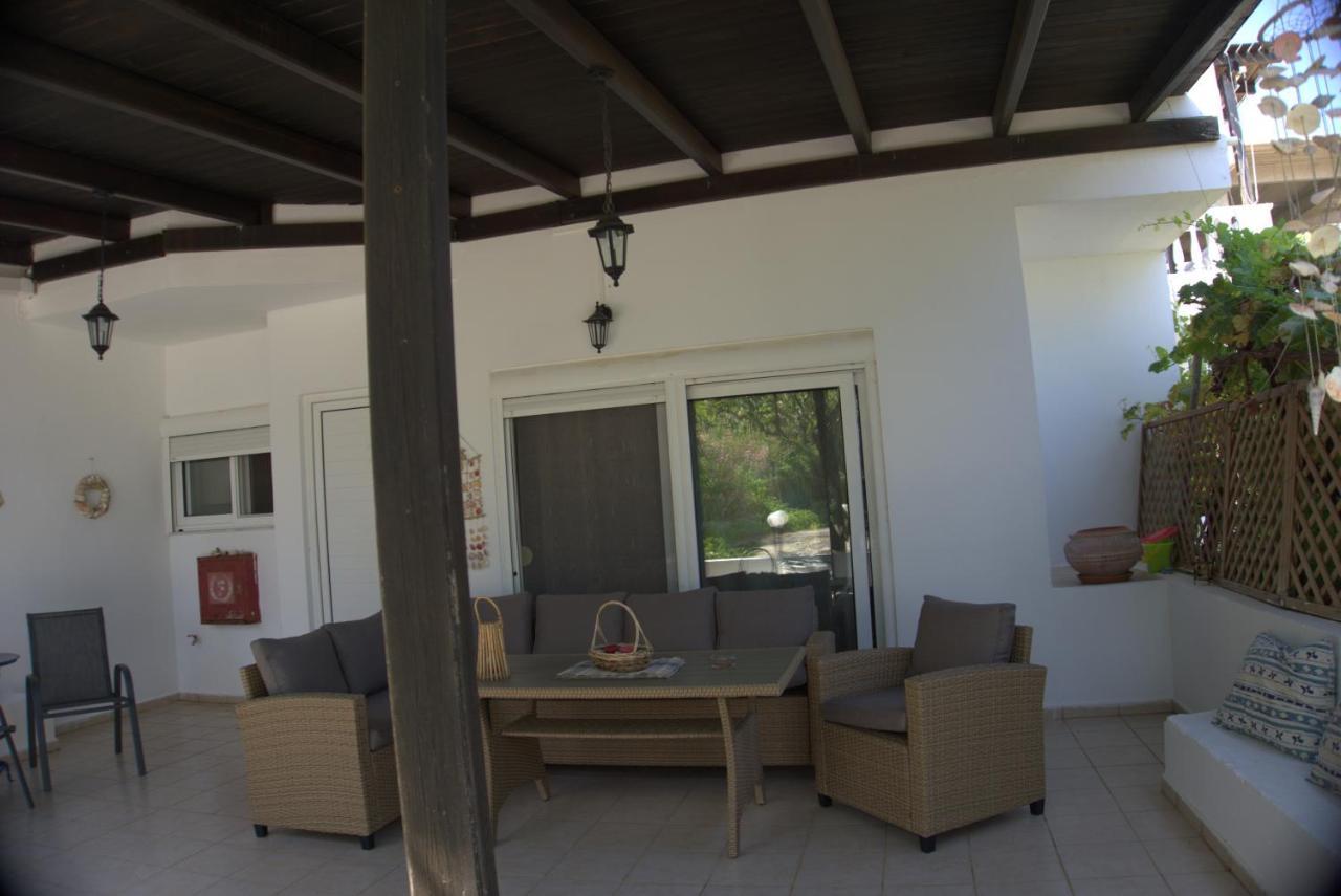 Nicholas Beach Studios 2 *
