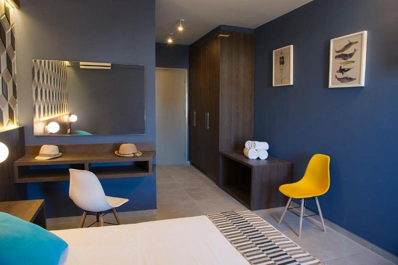 Compass Stalis Beach 4 *