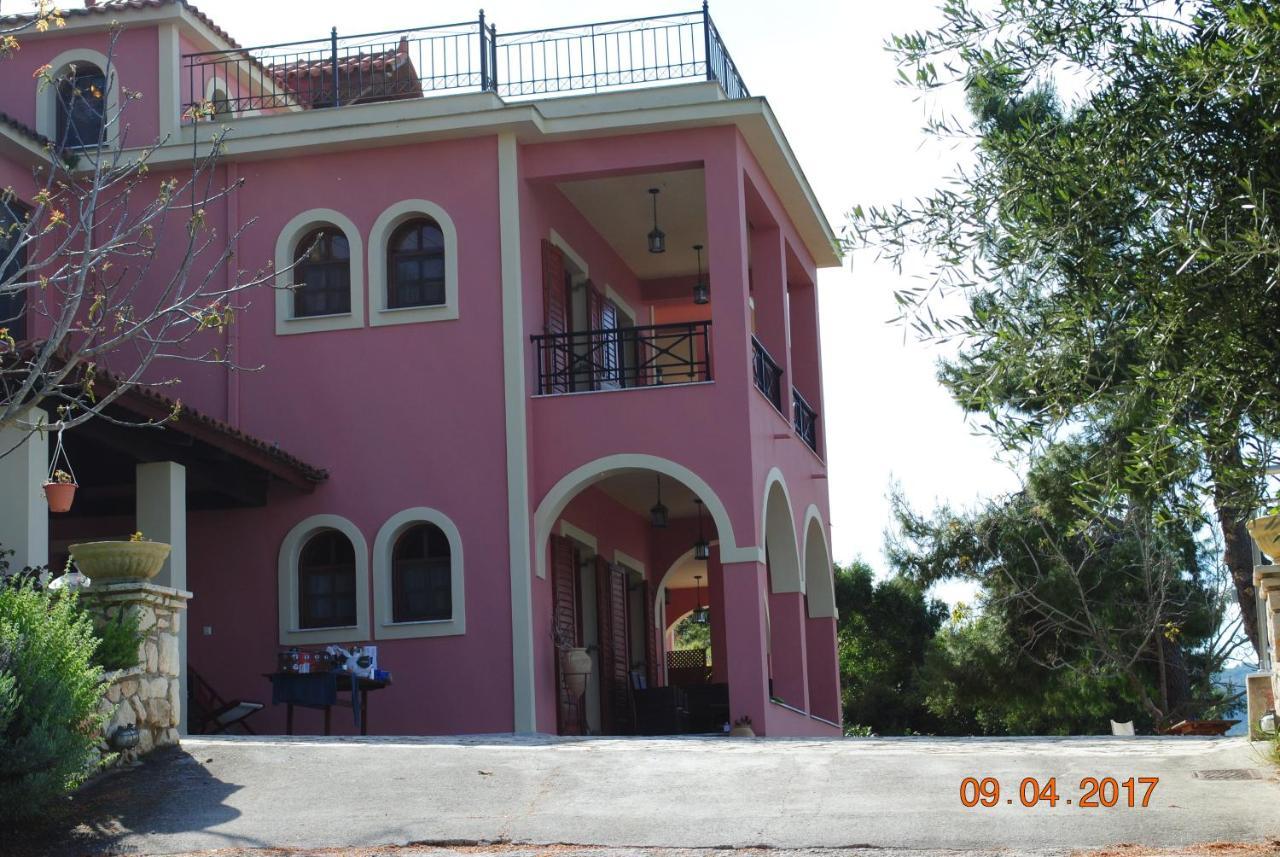 Villa Eora 3 *