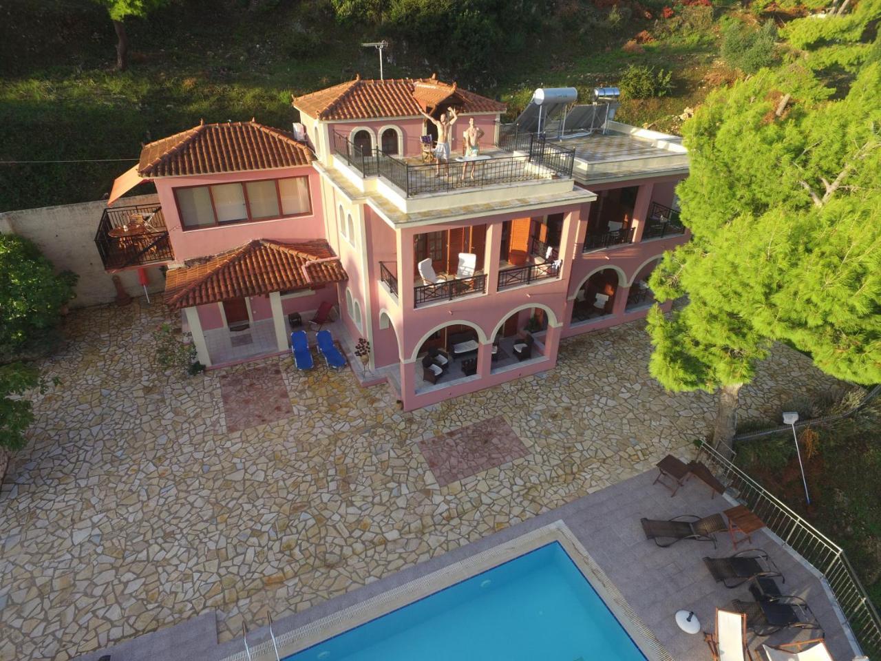 Villa Eora 3 *