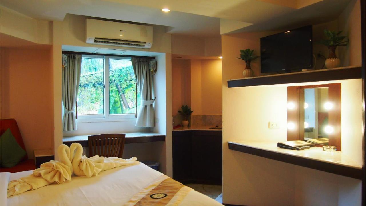 Paradise Inn