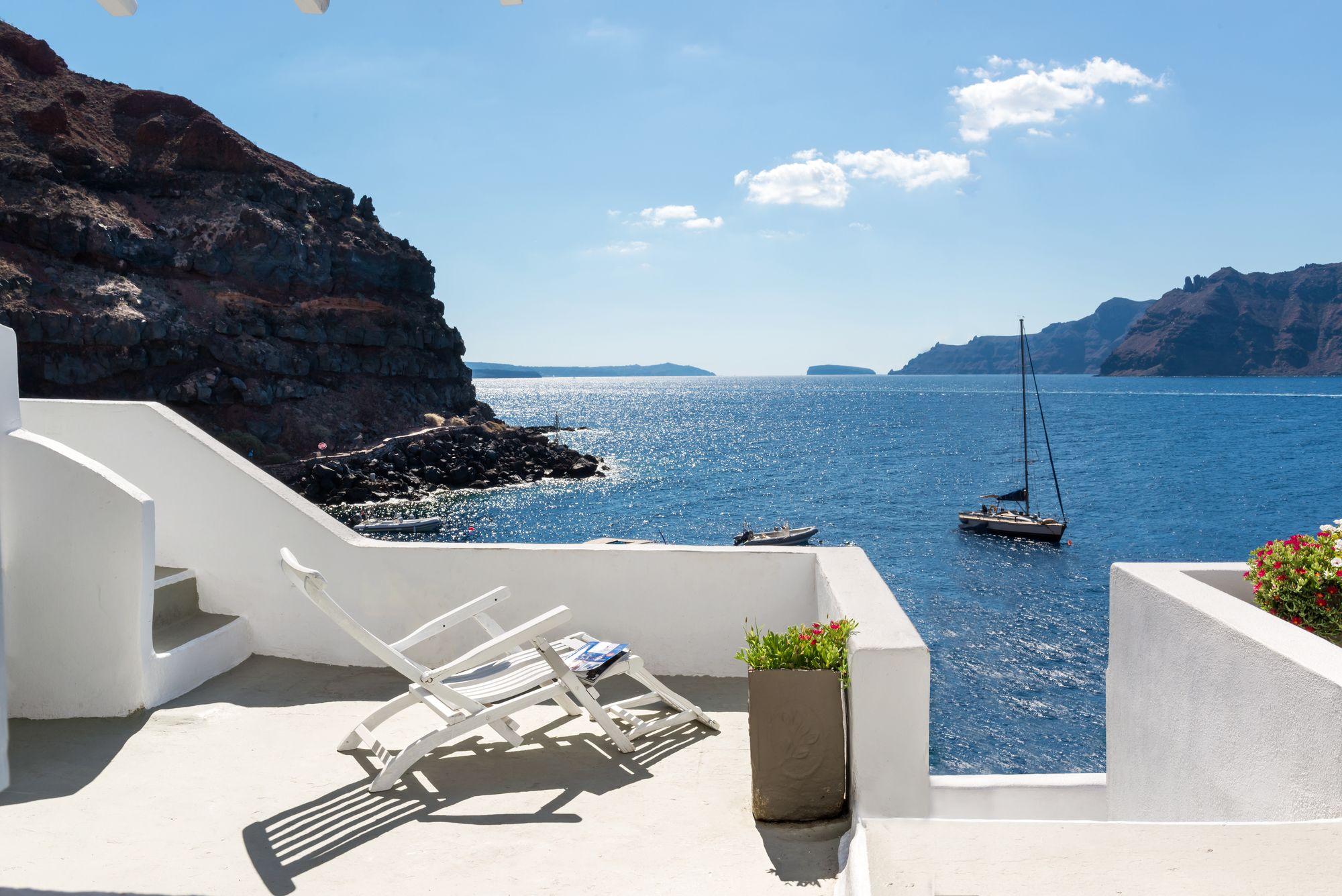 Amoudi Villas 2 *