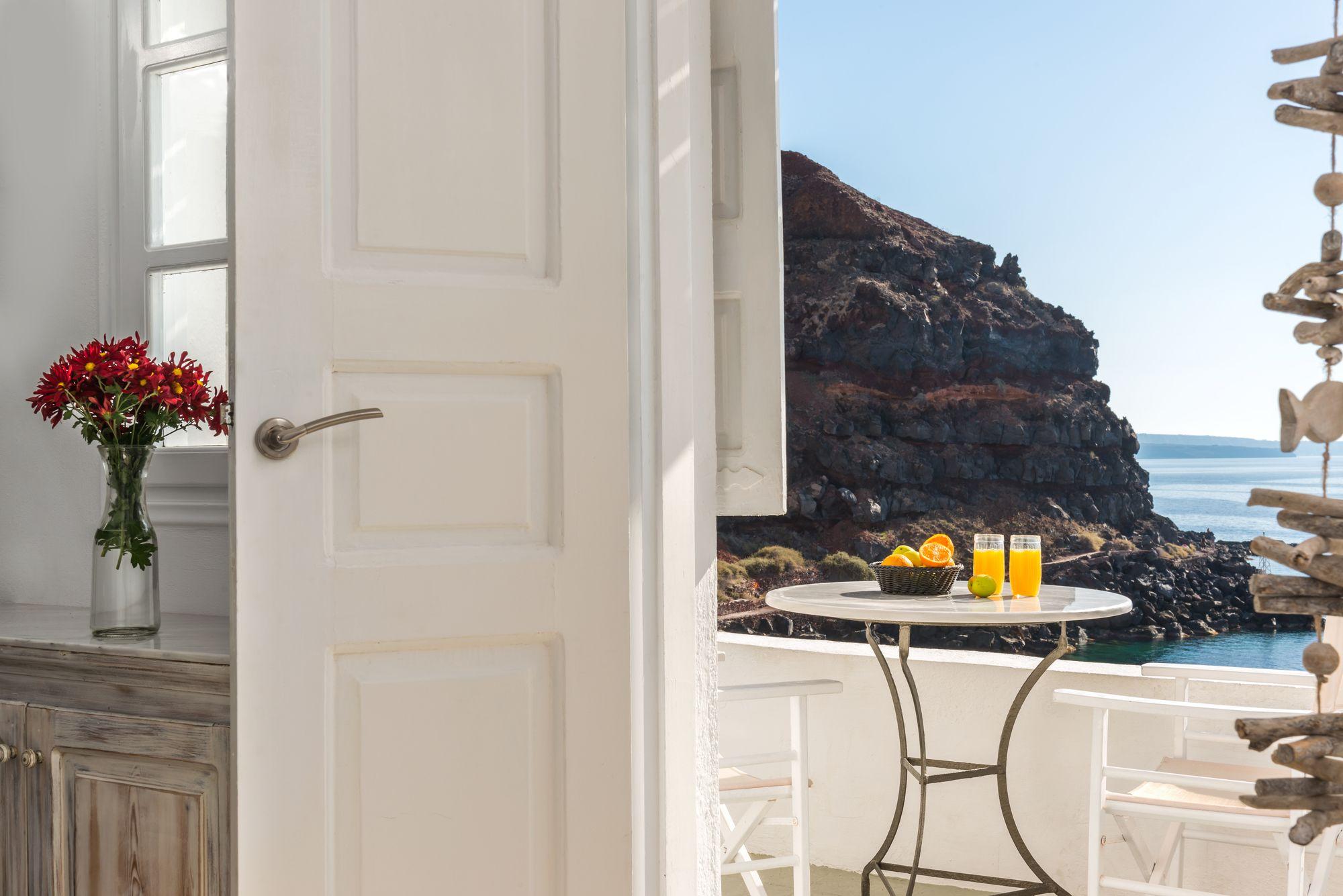 Amoudi Villas 2 *